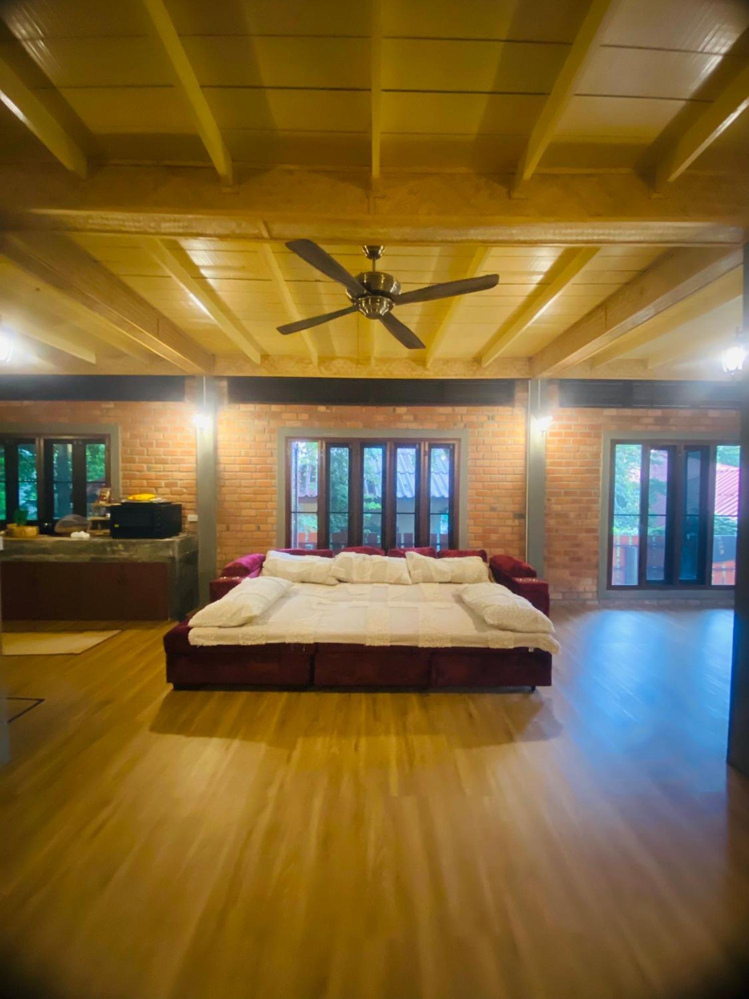 Jungle House At Yanui In Rawai Feriehus Phuket