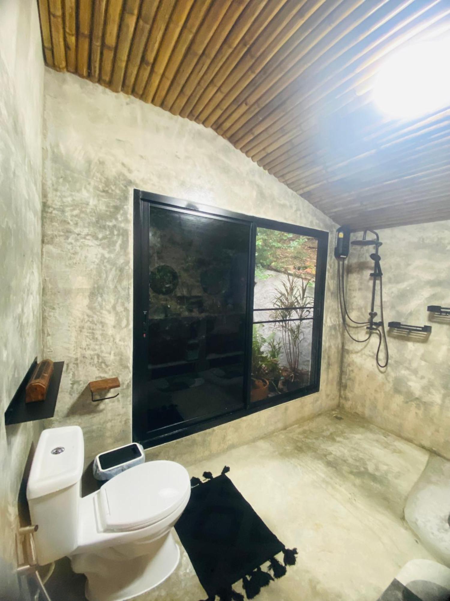 Feriehus Jungle House At Yanui In Rawai *